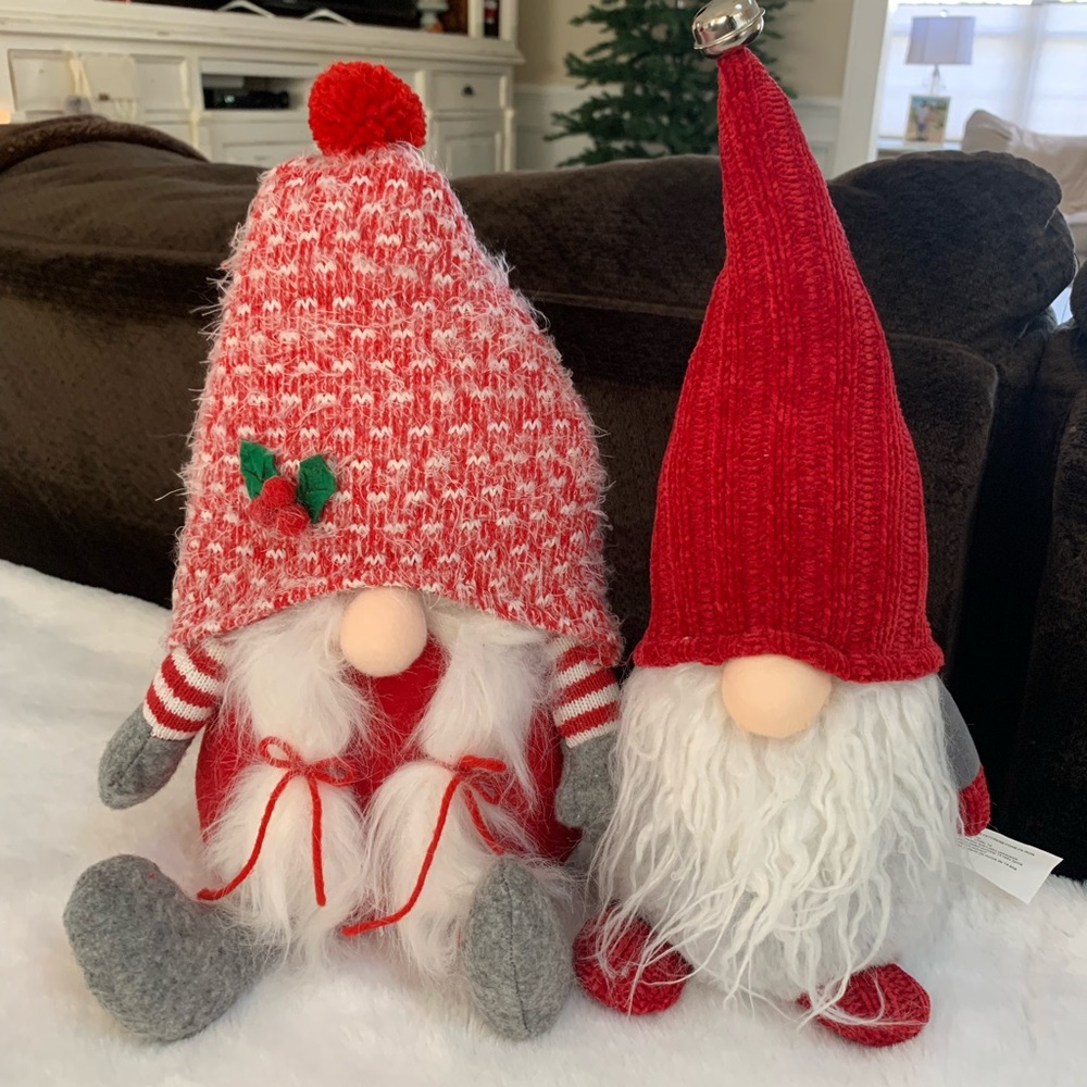 Pair of Christmas Gnomes Red